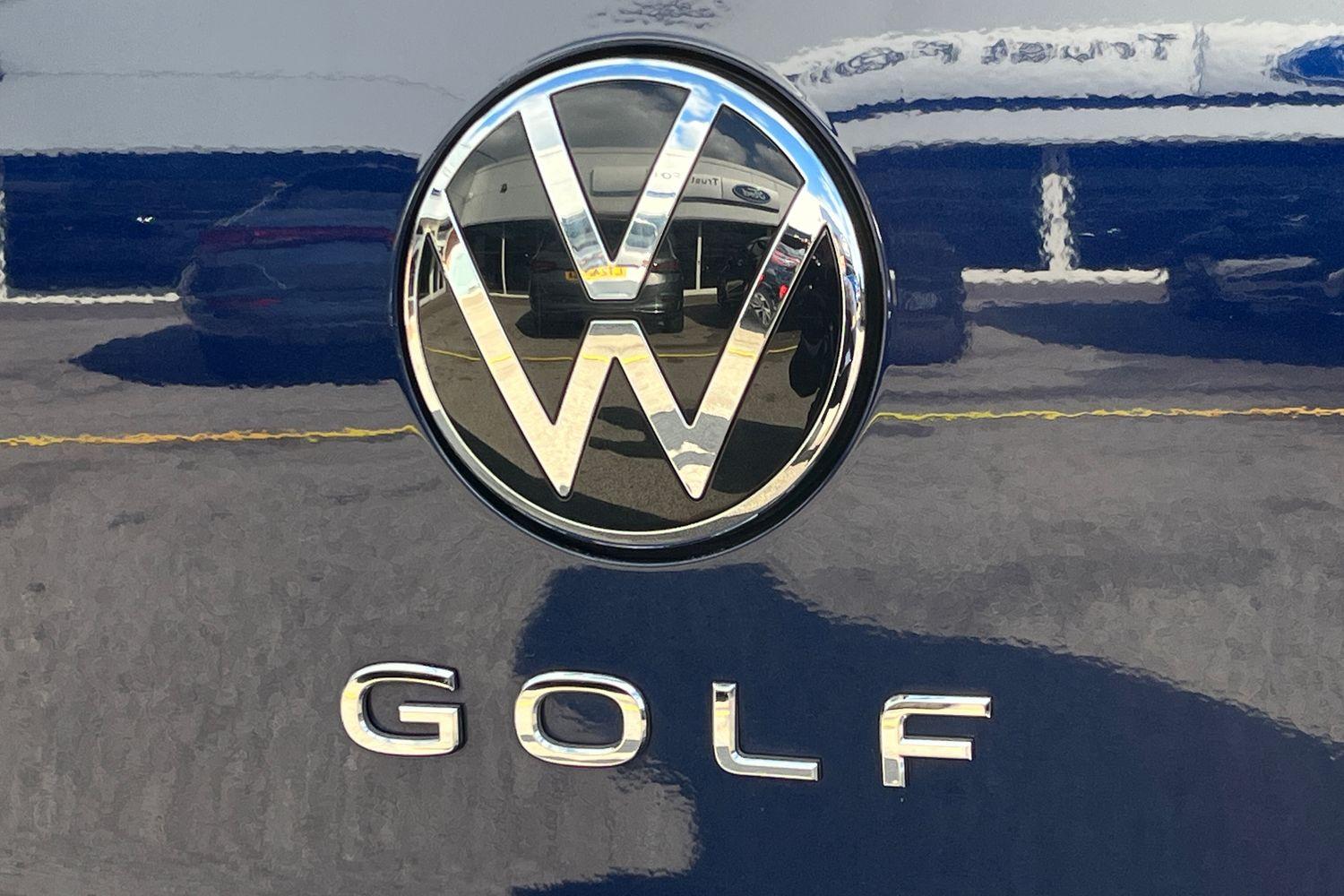 Volkswagen GOLF Photo 39