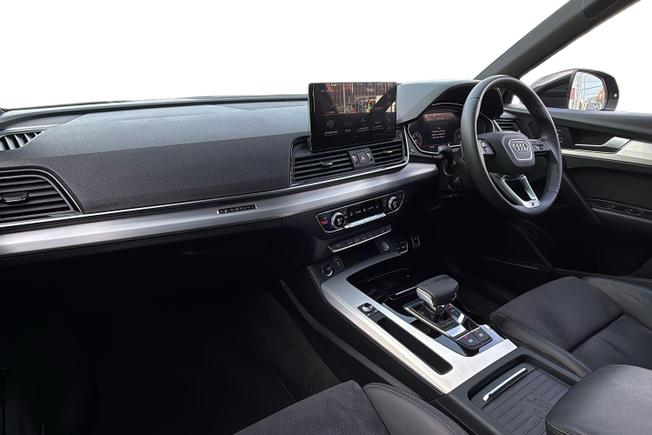 Audi Q5 Photo 2