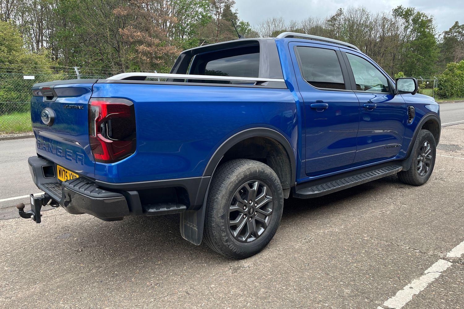 Ford RANGER Photo 22
