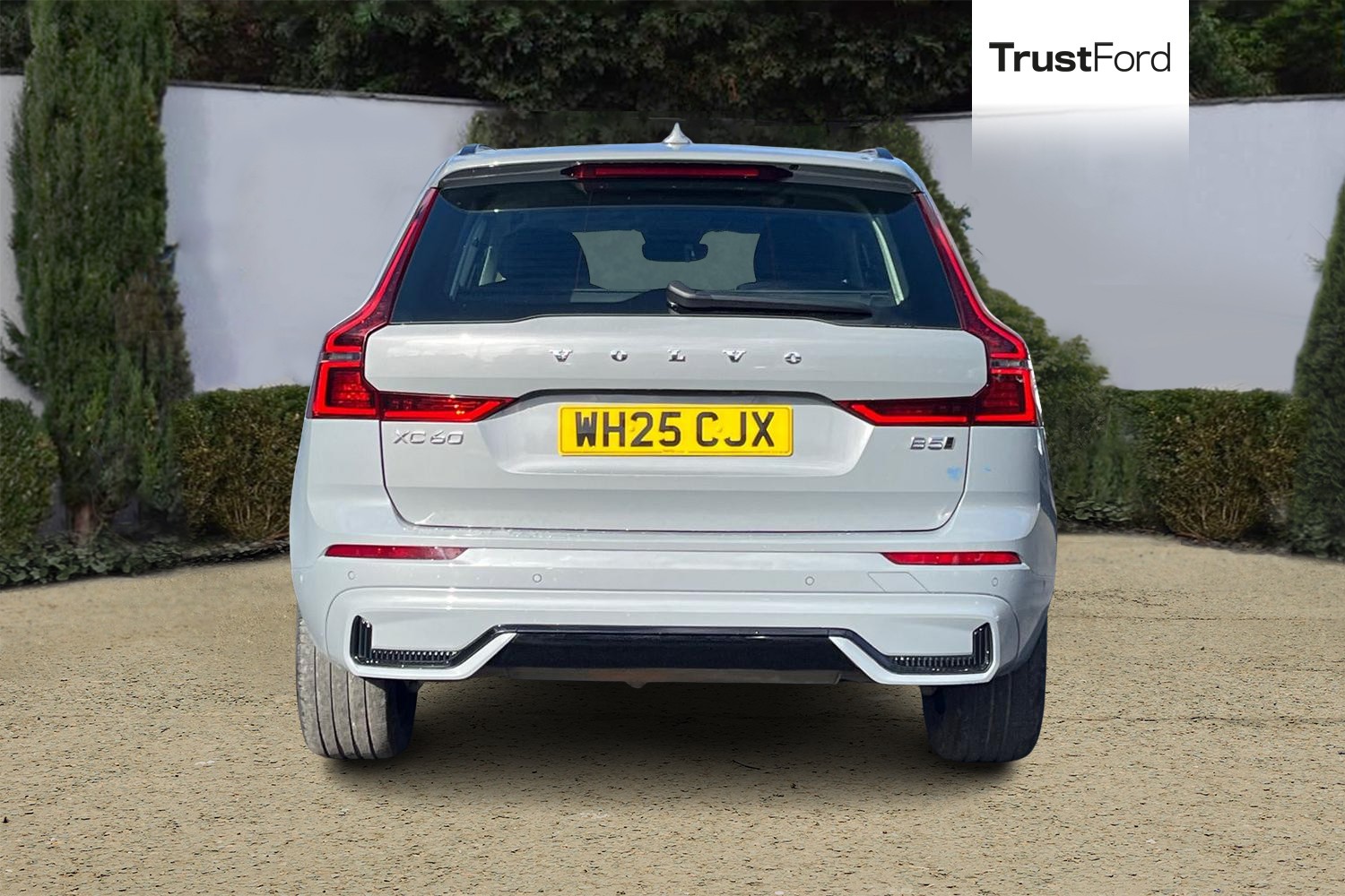 Volvo XC60 Photo 6