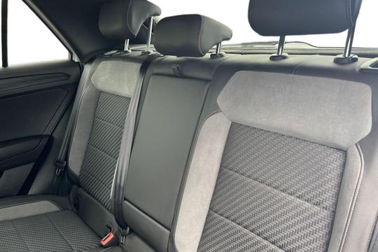 Volkswagen T-ROC R-LINE Photo autoimg-128dac4f727f08d0badd4772bf951704507321f0.jpg