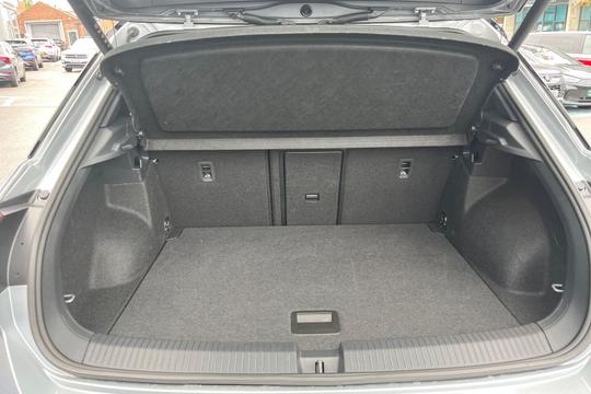 Volkswagen T-roc Photo autoimg-129089ffe23d0eb70e2aa442c0e66283e4ac3fd8.jpg