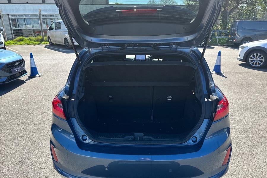 Ford FIESTA Photo autoimg-1292a418e579f3e58761100331f3d69277c0e8c8.jpg