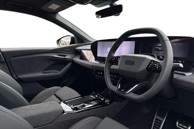 Audi Q6 e-tron Photo 6
