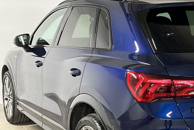 AUDI Q3 Photo 26