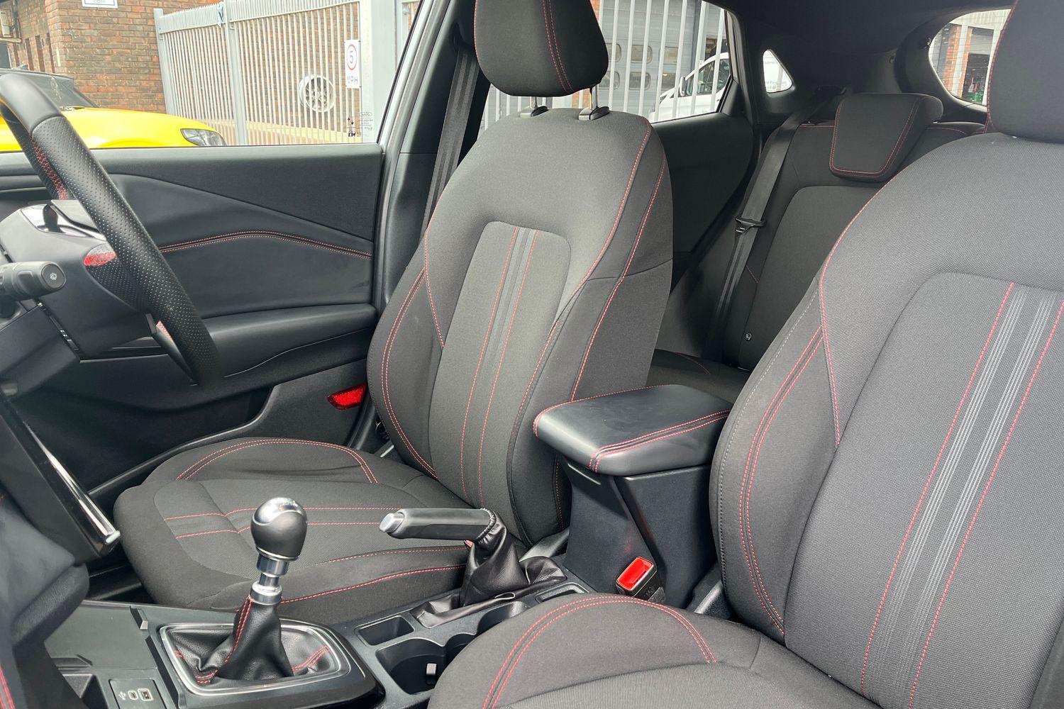 Ford PUMA Photo 18