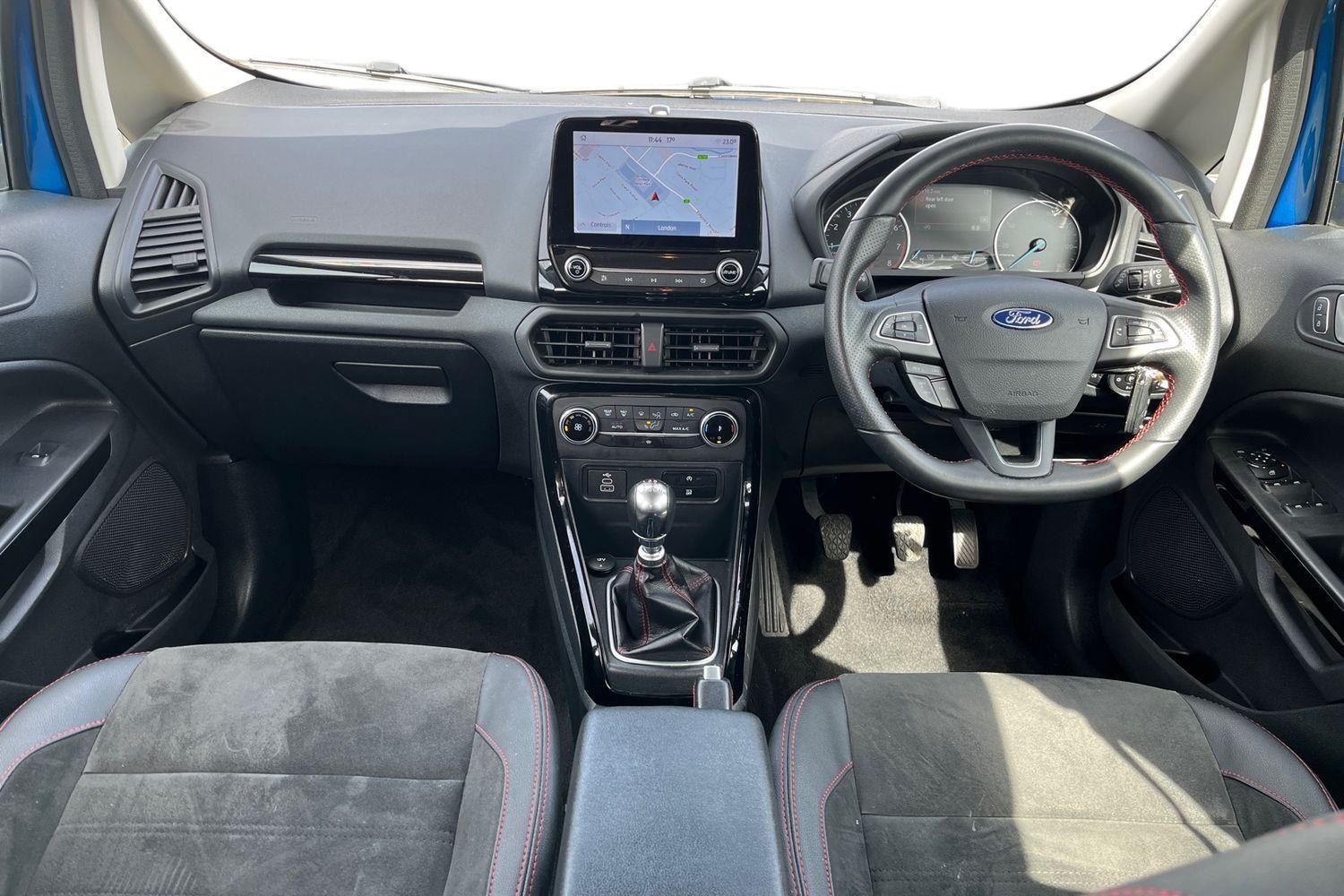 Ford EcoSport Photo 9