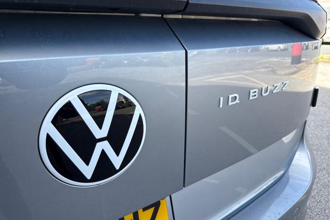 VOLKSWAGEN Id. Buzz Cargo Photo 25