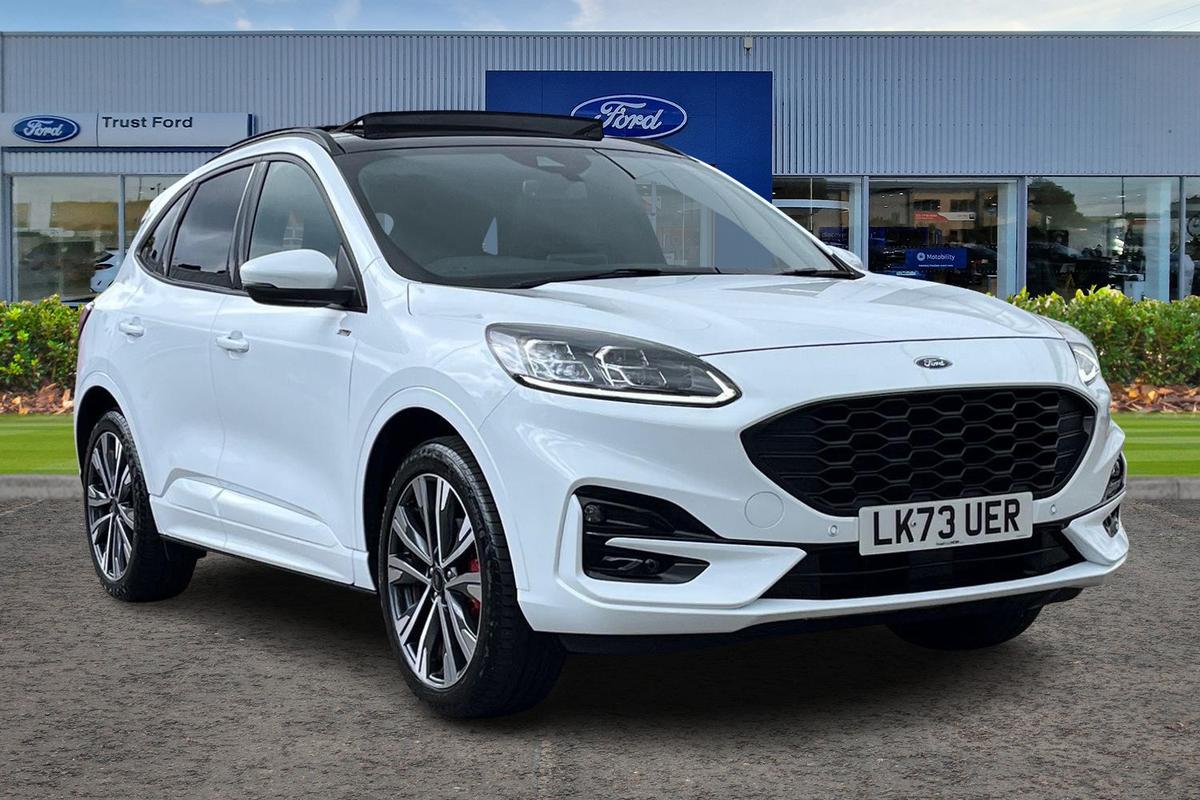Ford Kuga listing photo