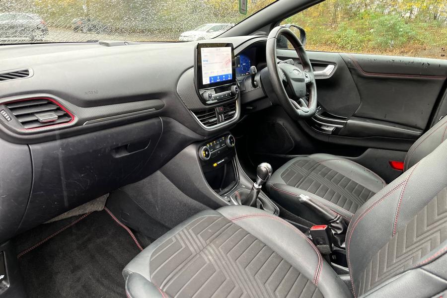 Ford PUMA Photo autoimg-12a63e76fe6fbfdace9526e023e56979a09a6b62.jpg