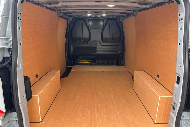 Volkswagen E-Transporter Photo 12