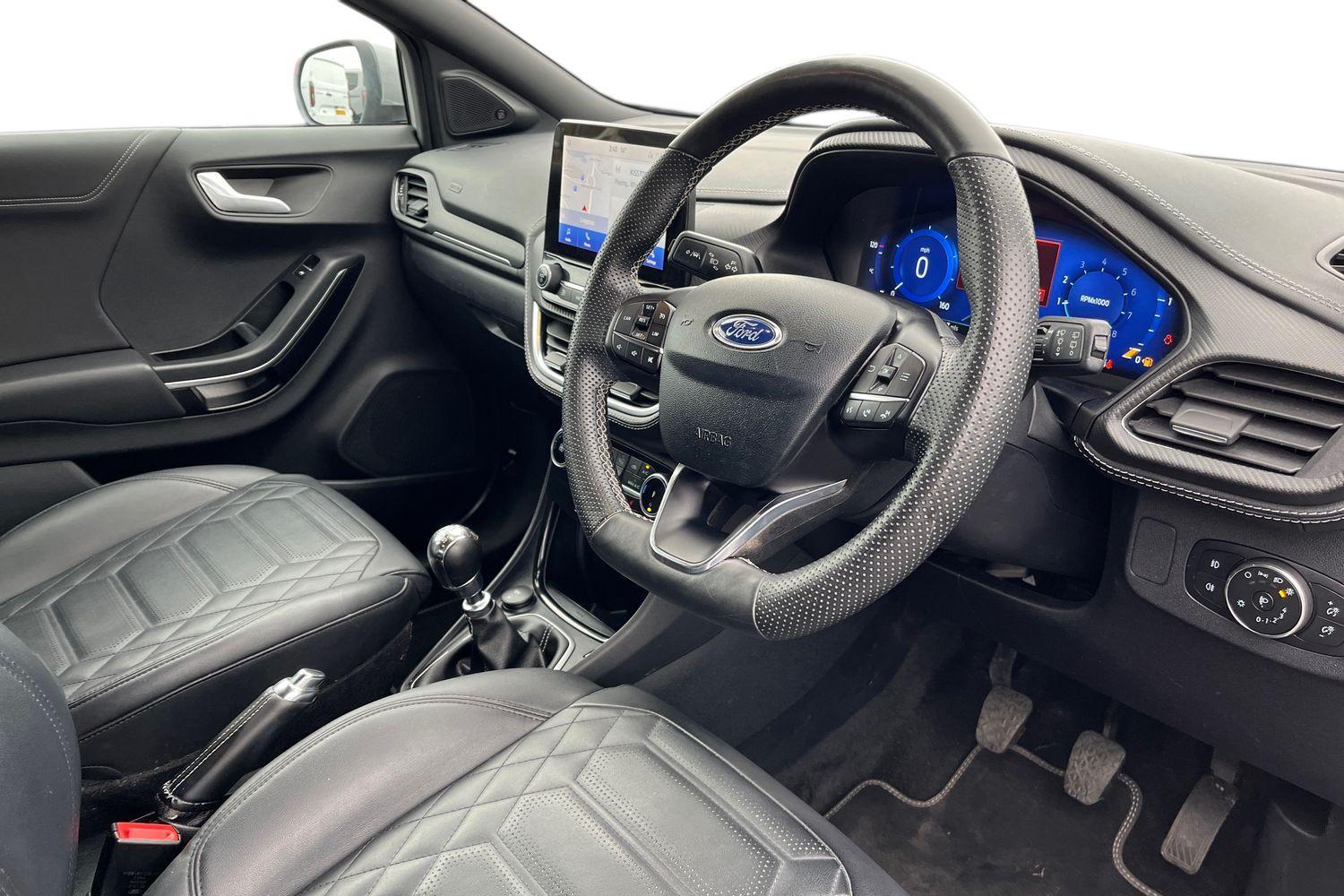 Ford PUMA Photo 8
