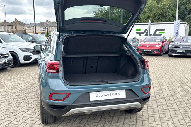 Volkswagen T-Roc Photo 34