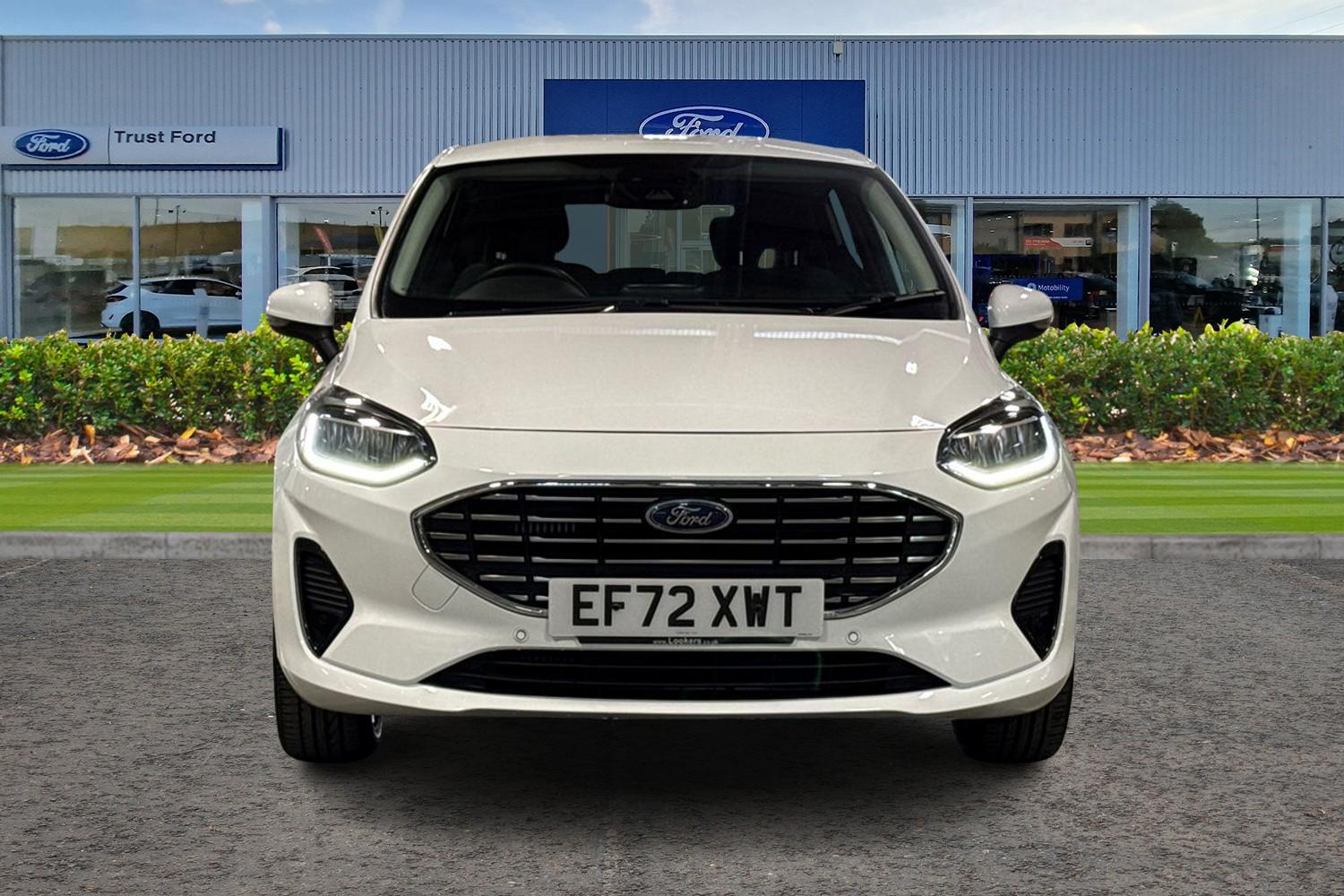 Ford FIESTA Photo 5