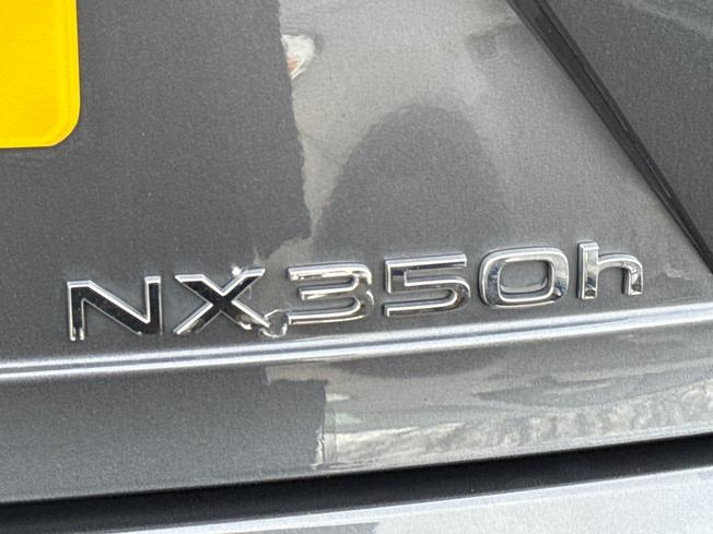 LEXUS Nx Photo 27