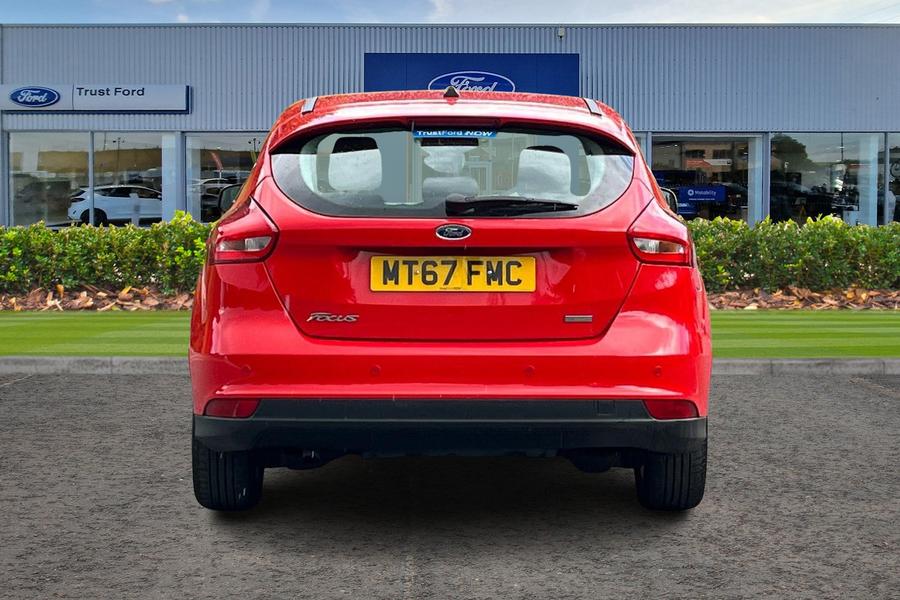 Ford FOCUS Photo autoimg-12c127dd43837e20ebba30b08063727922924d18.jpg
