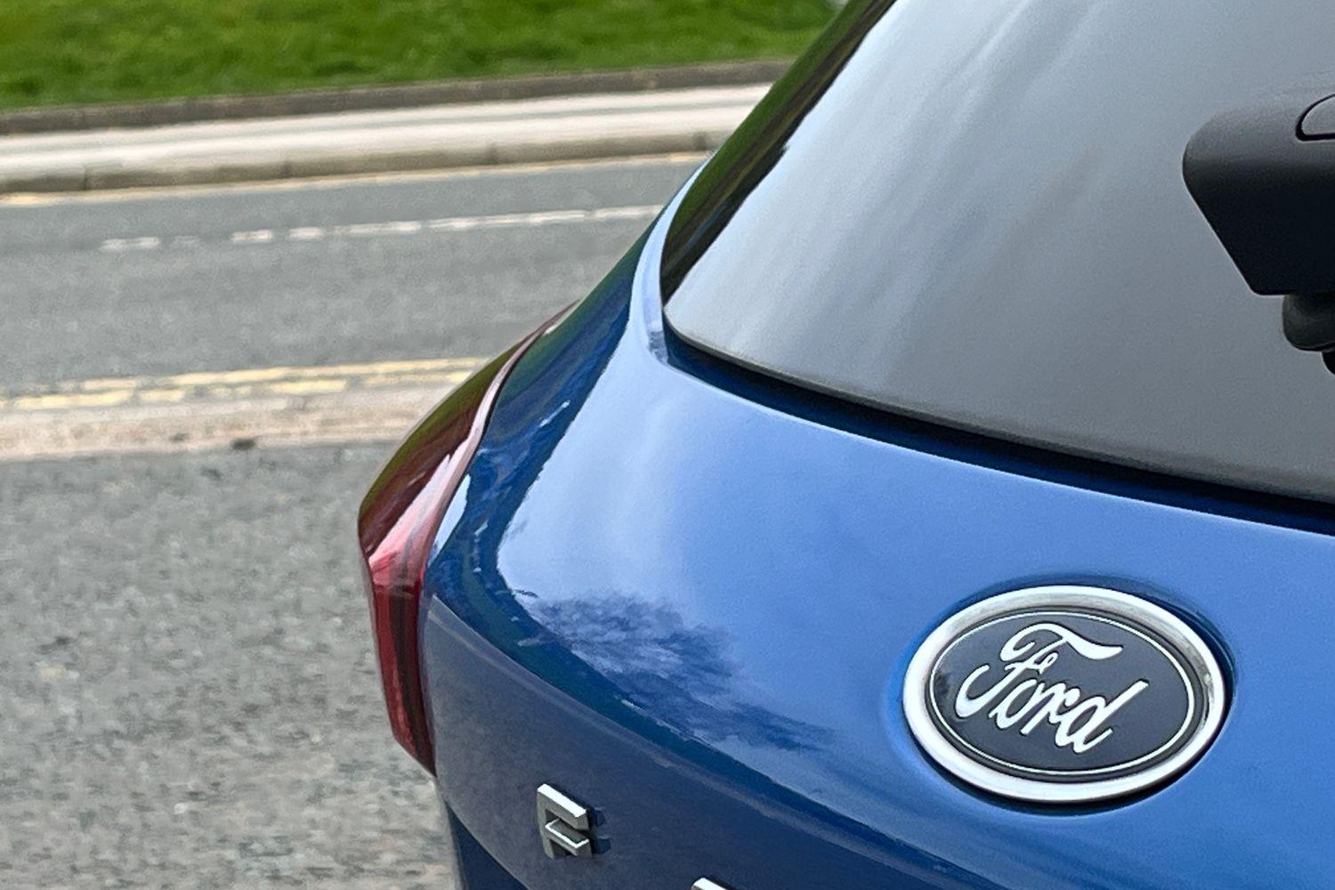 Ford FOCUS Photo 39