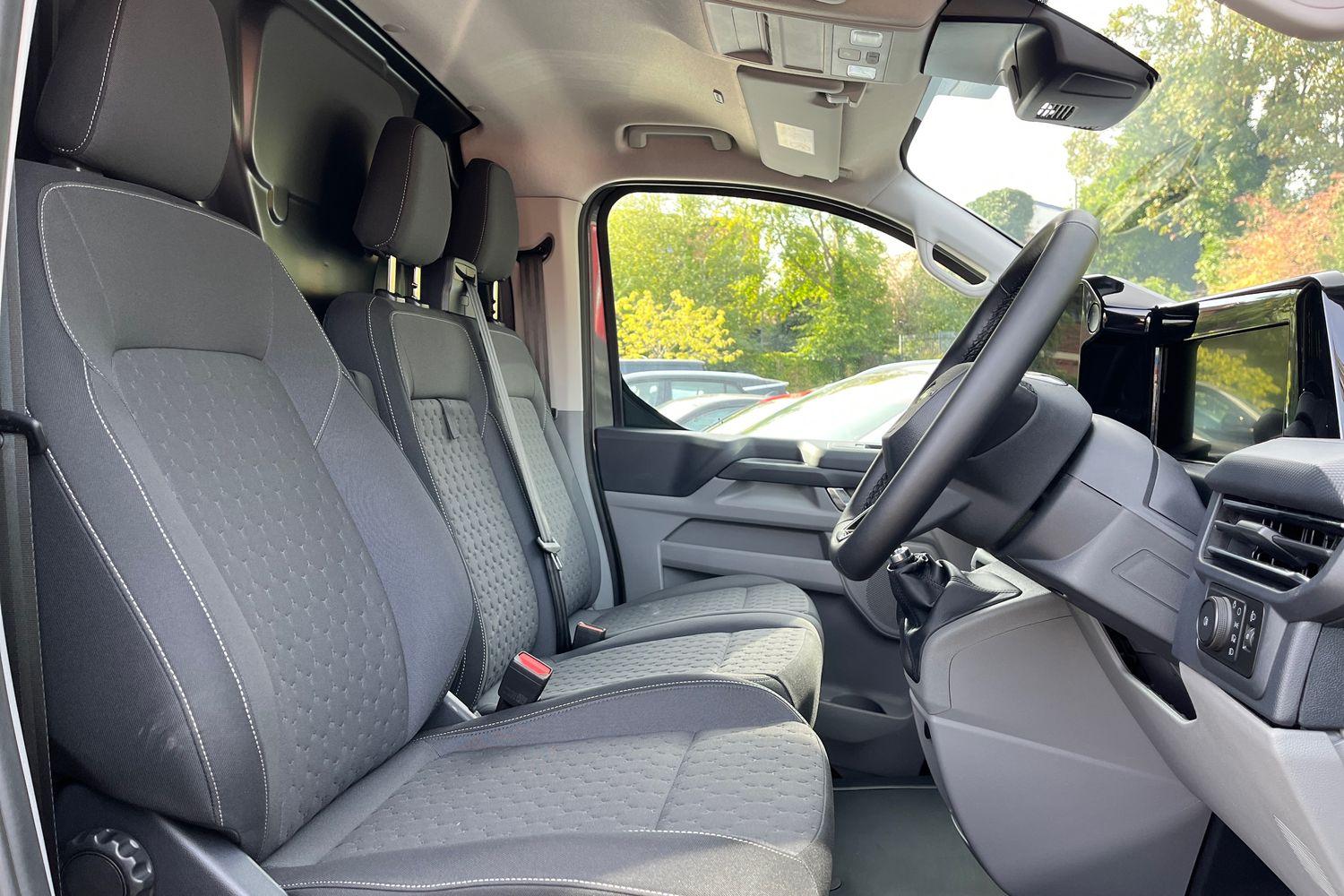 Ford Transit Custom Photo 16