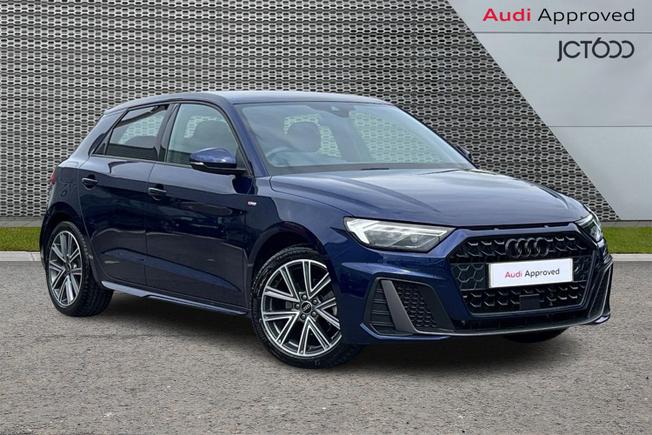 Audi A1 Photo 1
