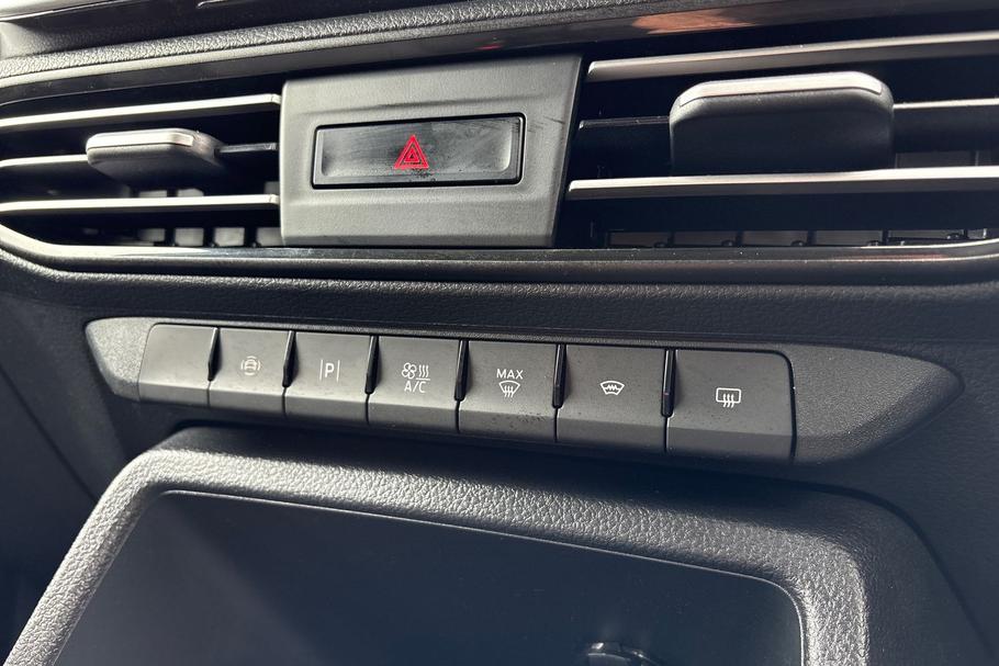 Used Ford Transit Connect BG75CUX 34