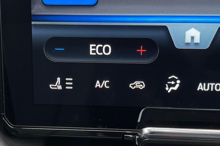 Used Ford EXPLORER 32