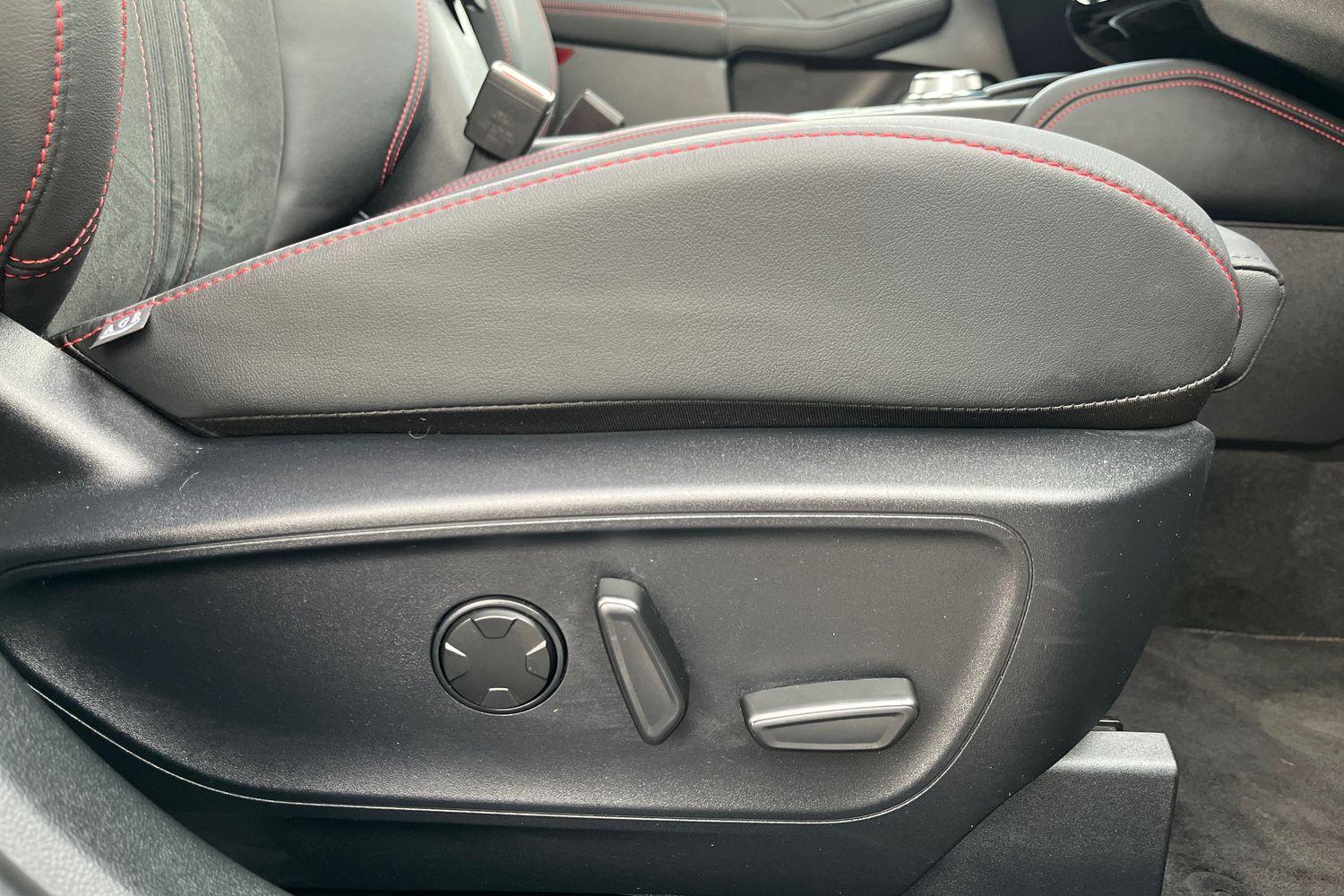 Ford Kuga Photo 36