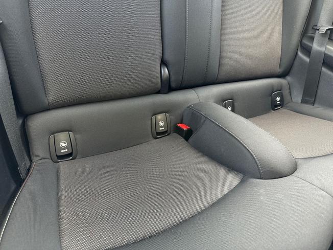 MINI Hatch Photo 23