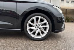 SEAT Ibiza Photo 5