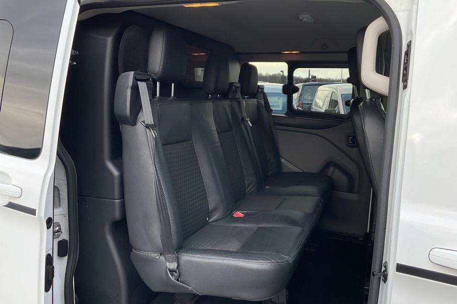 Used FORD TRANSIT CUSTOM FX22KXJ 17