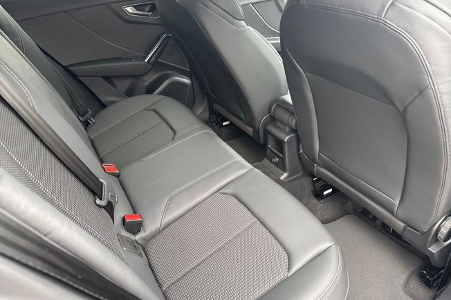 AUDI Q2 Photo 40