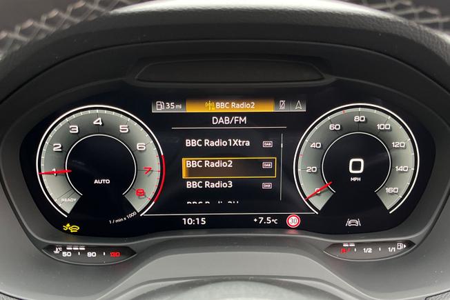 AUDI Q2 Photo 15