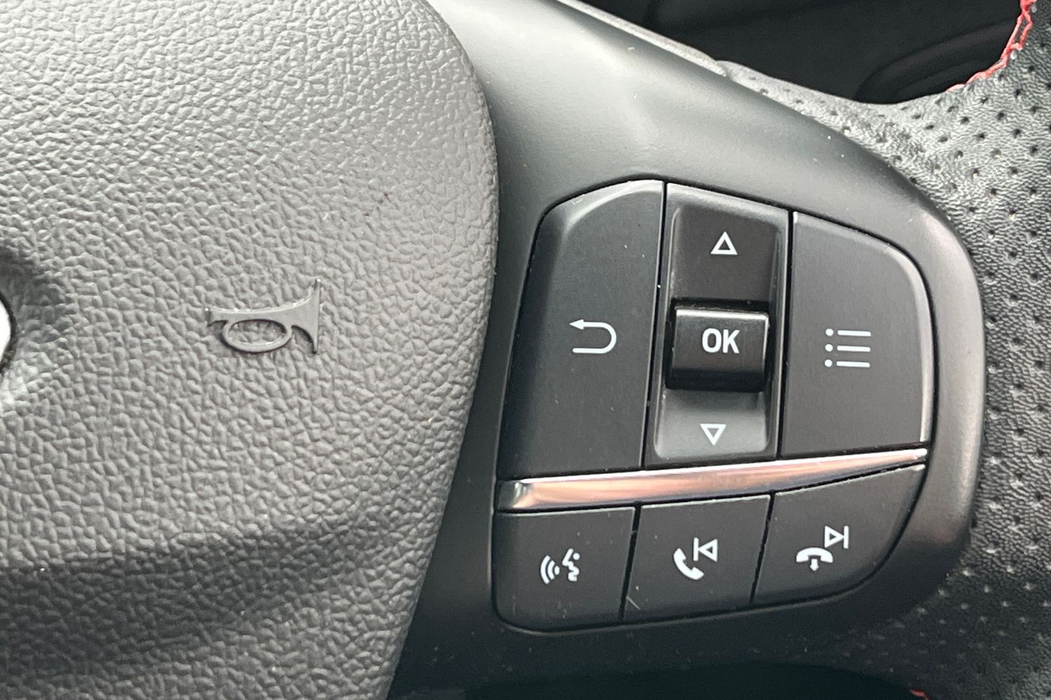 Ford Focus Photo 38