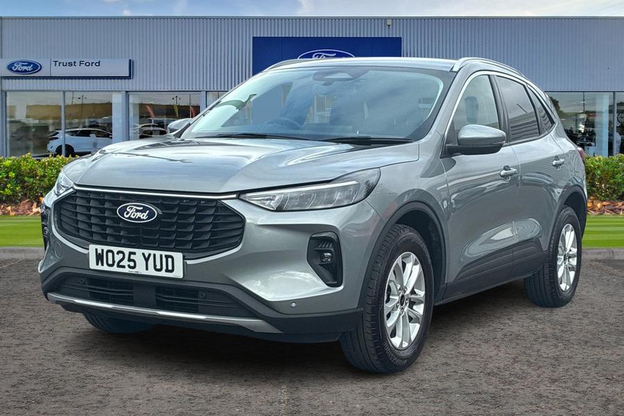Ford Kuga Photo autoimg-12e46d6ce2a01f69f13f3c6717292ee84640bacb.jpg