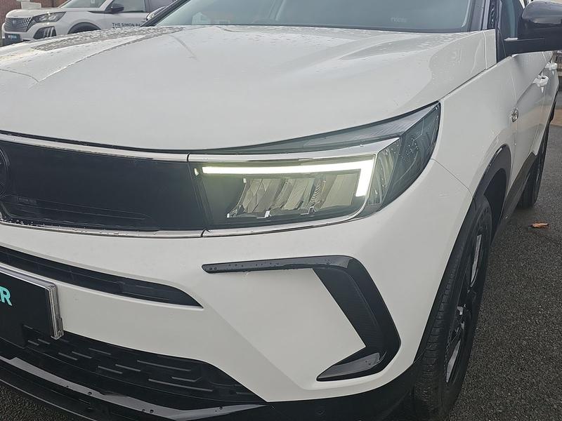 Used Vauxhall Grandland BG23ZXS 29