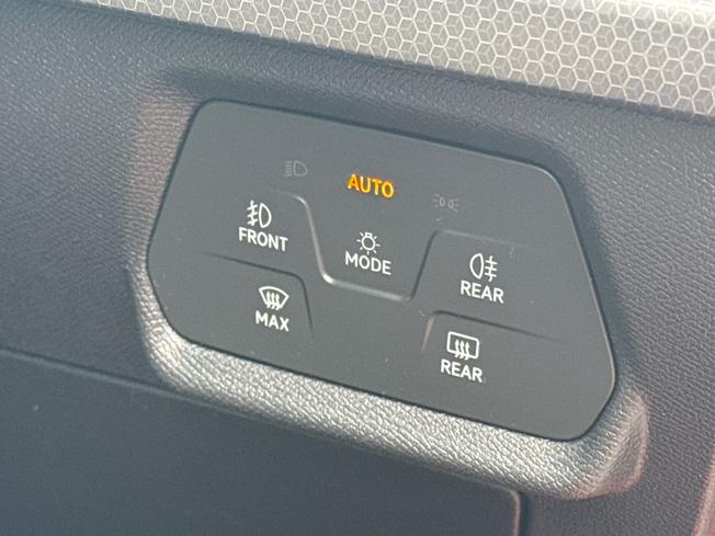 SEAT Leon Photo 43