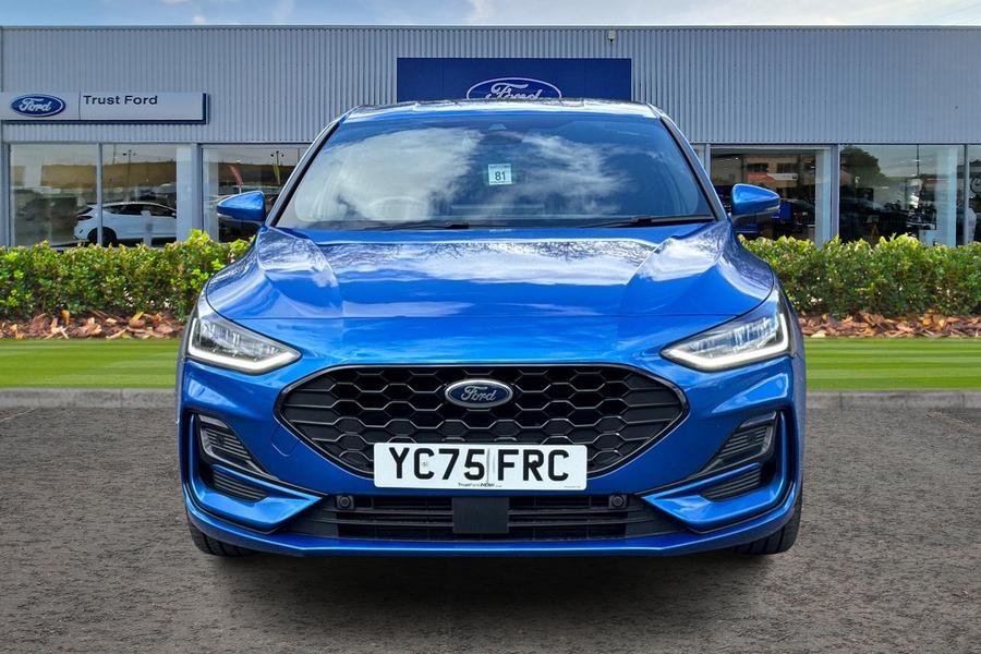 Ford FOCUS Photo autoimg-12e78afe8496e0d0f3022e393de7ce9eecd62cf3.jpg