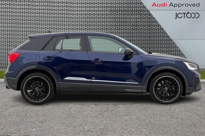 AUDI Sq2 Photo 4