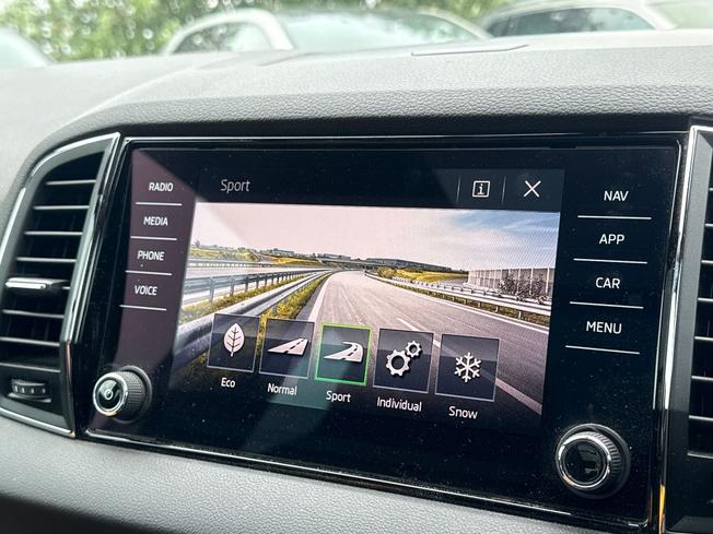 ŠKODA Karoq Photo 41