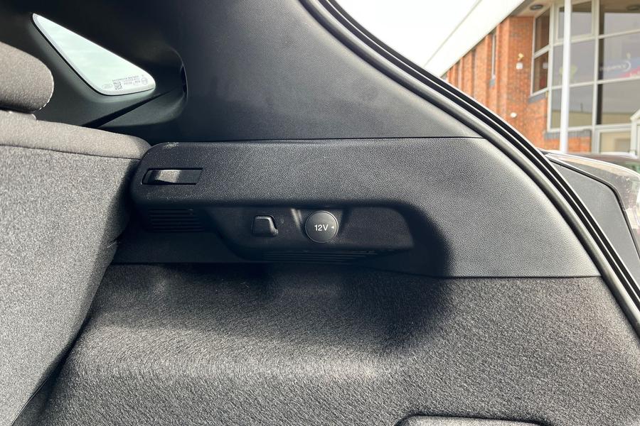 Ford Puma Photo autoimg-12f0f7578eea1dc86b49d0c7c14978f177093c28.jpg