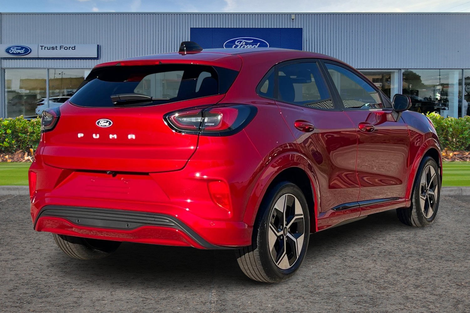 Ford Puma Gen-E Photo 3
