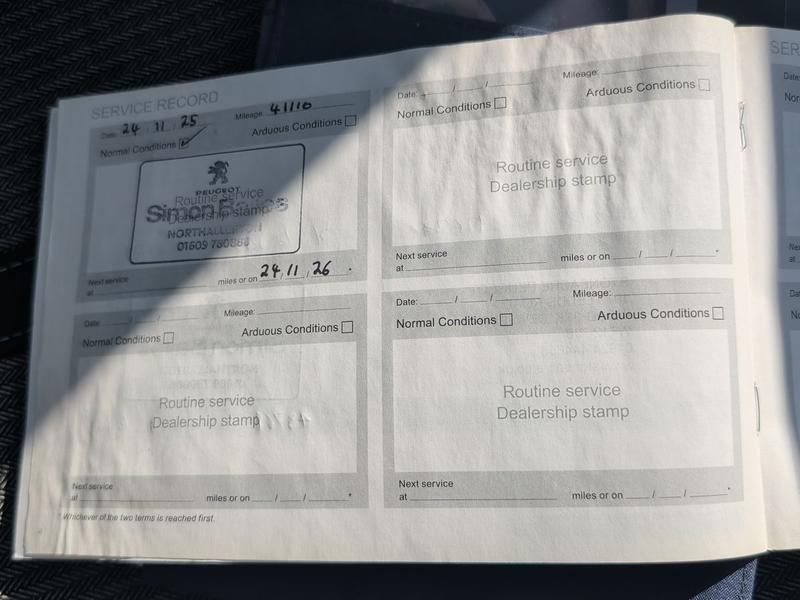 Used Peugeot 3008 AF71CUO 39