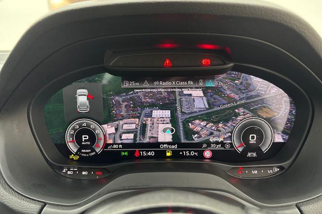 AUDI Q2 Photo 15