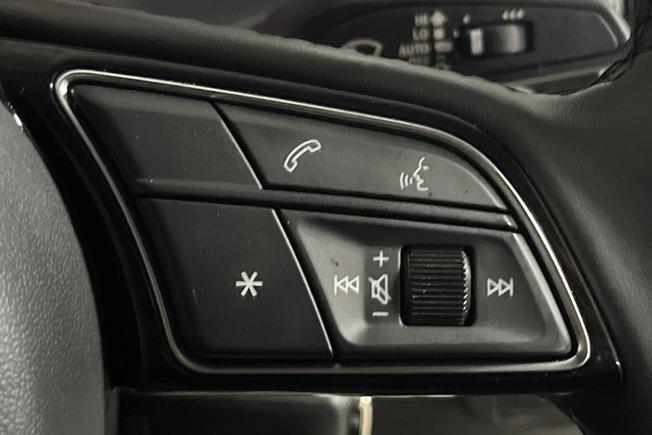 AUDI Q2 Photo 17