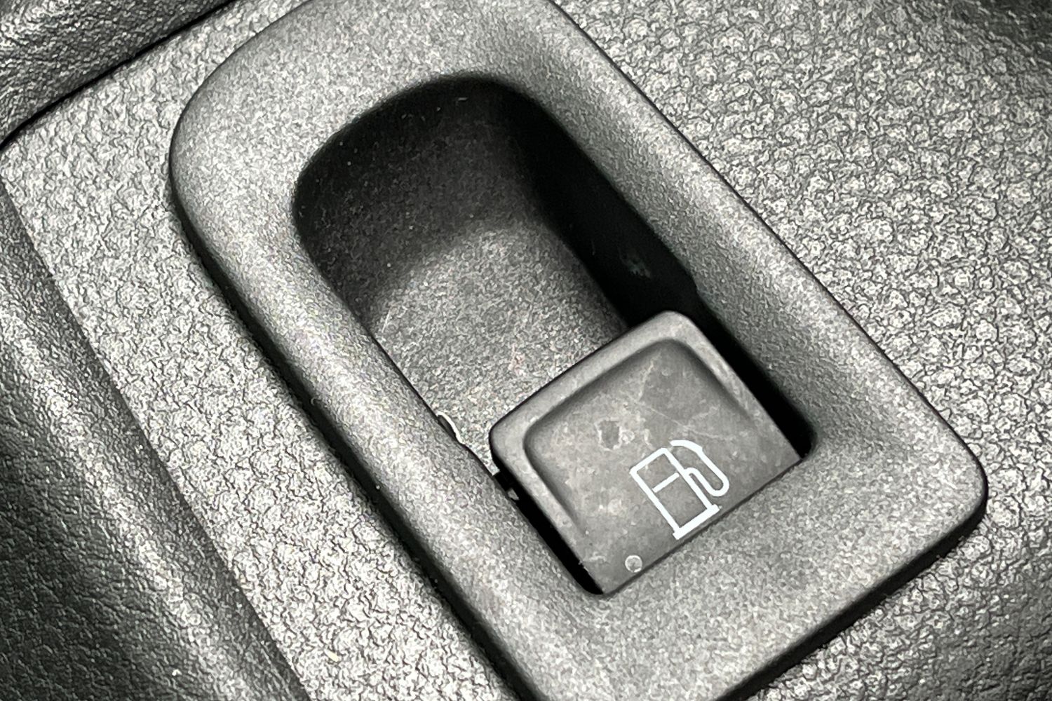 Ford TRANSIT CONNECT Photo 24