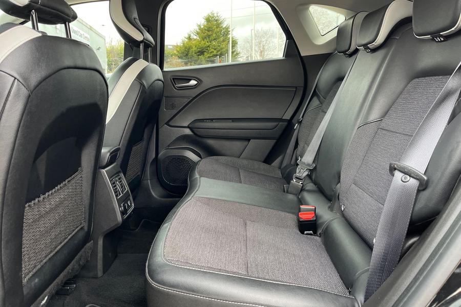 Renault Captur Photo autoimg-1300b0b648966e1d628e62a4c7f6e52b03259cbe.jpg