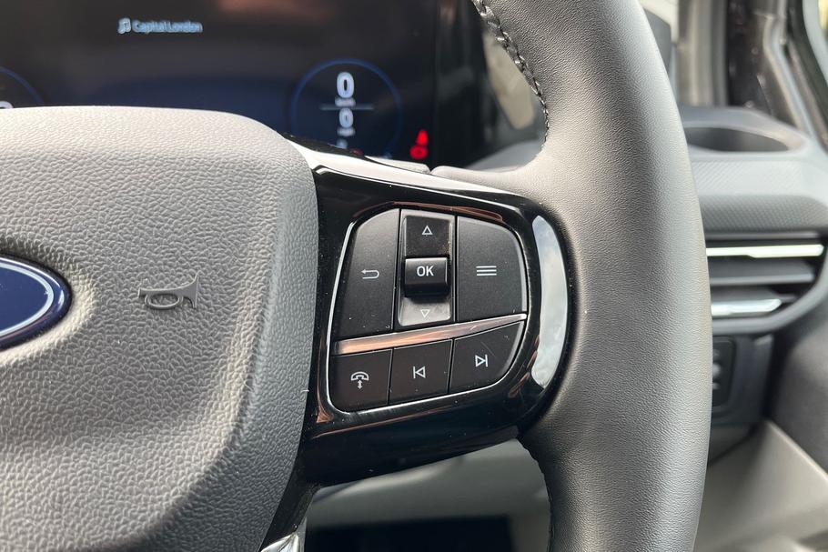 Used Ford TRANSIT CUSTOM WT25FXB 33