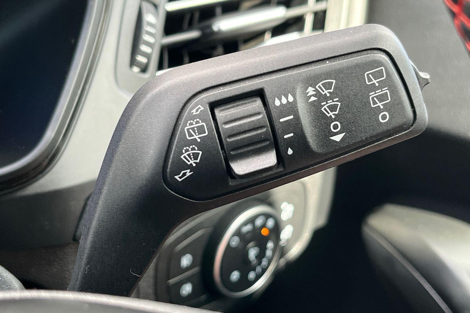 Ford Focus Photo 14
