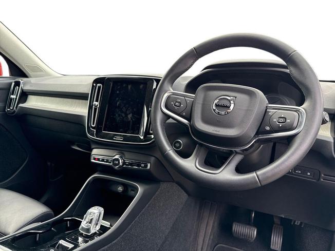 VOLVO Xc40 Photo 10