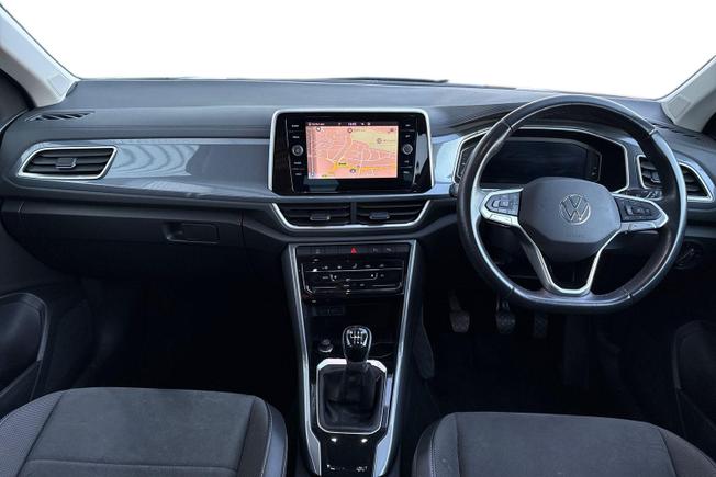 VOLKSWAGEN T-Roc Photo 10
