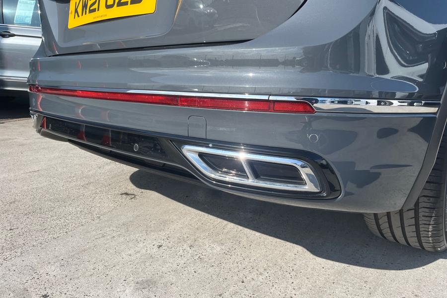 Volkswagen TIGUAN Photo autoimg-1306b46da862bd220427c146220552ede55ecdcb.jpg